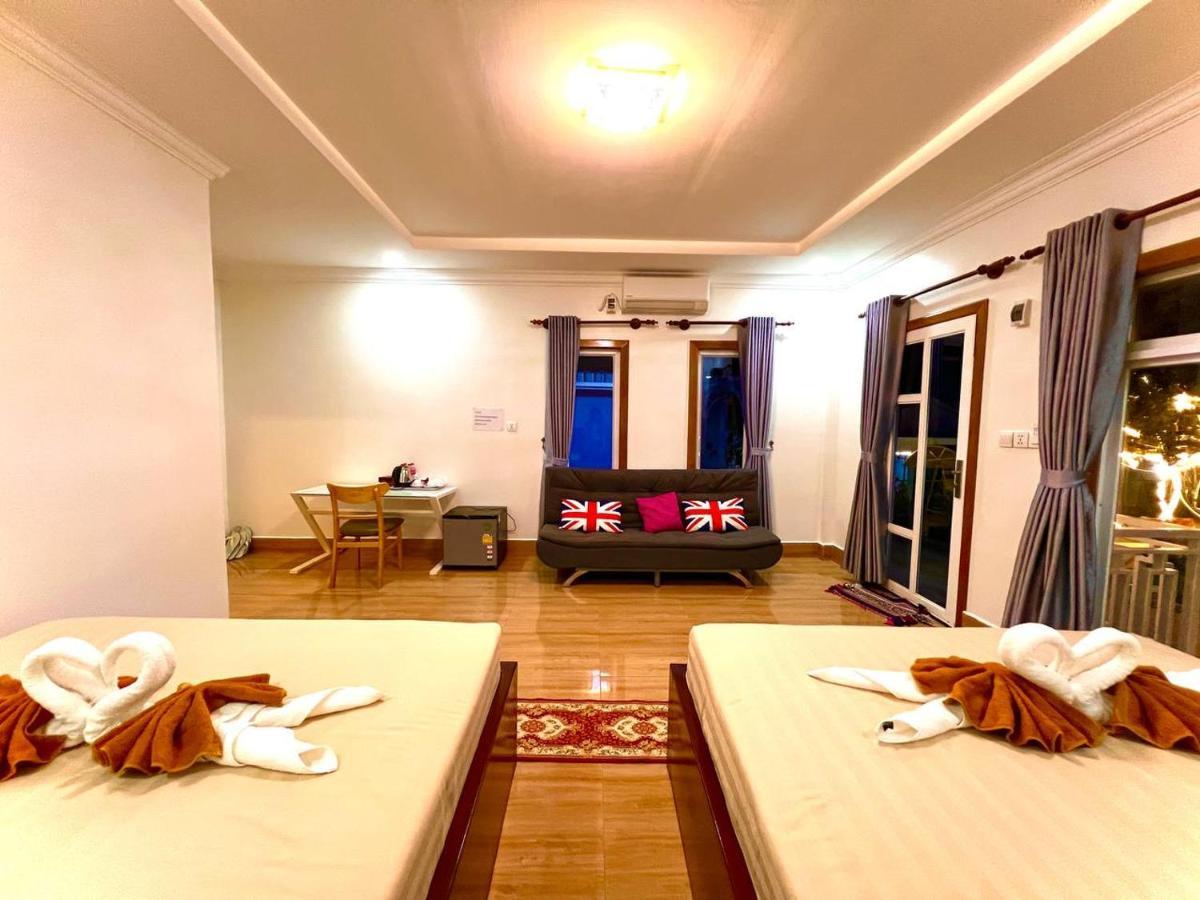Chomkatae Bungalows Сен Монуром Екстериор снимка