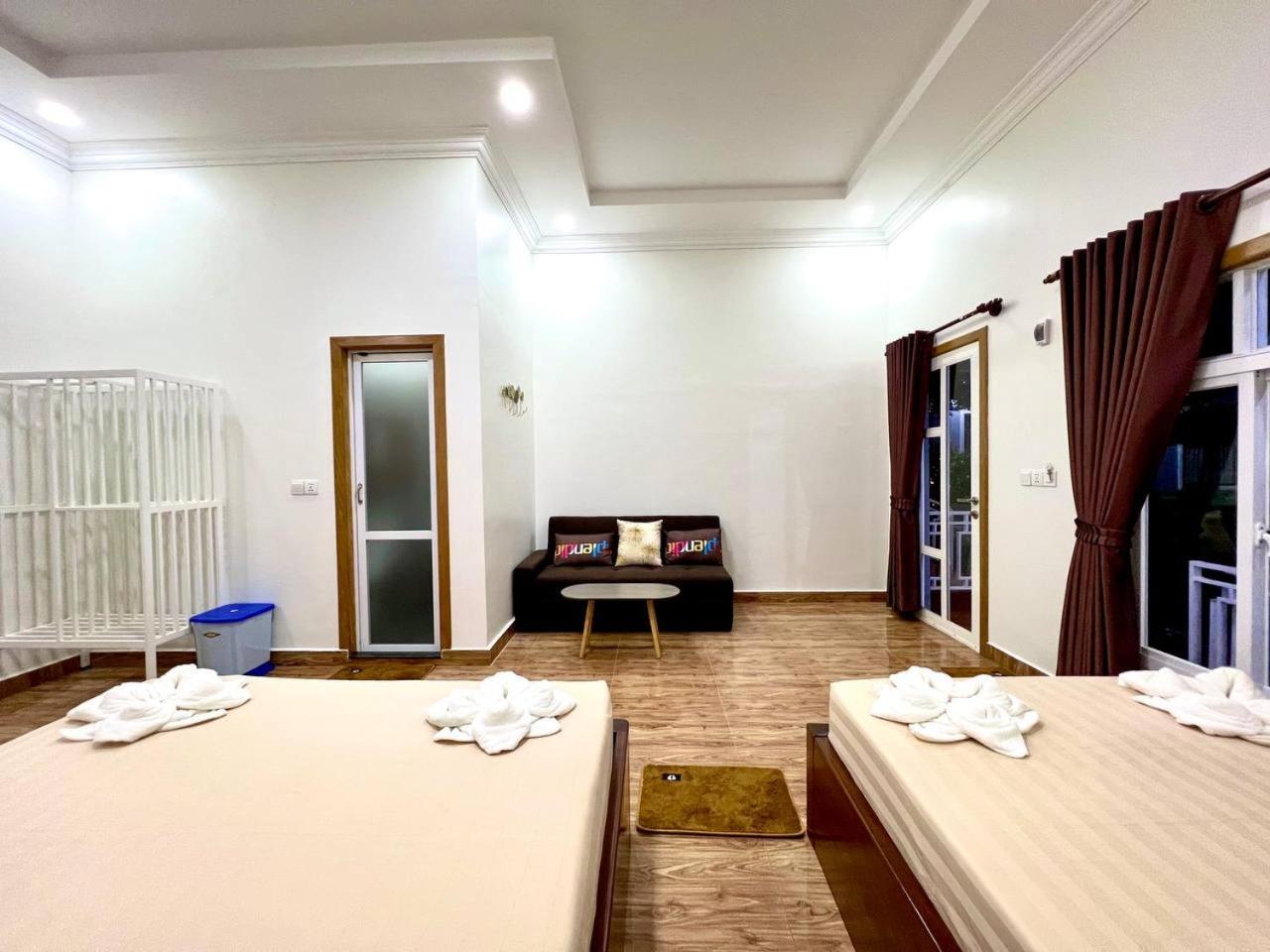Chomkatae Bungalows Сен Монуром Екстериор снимка