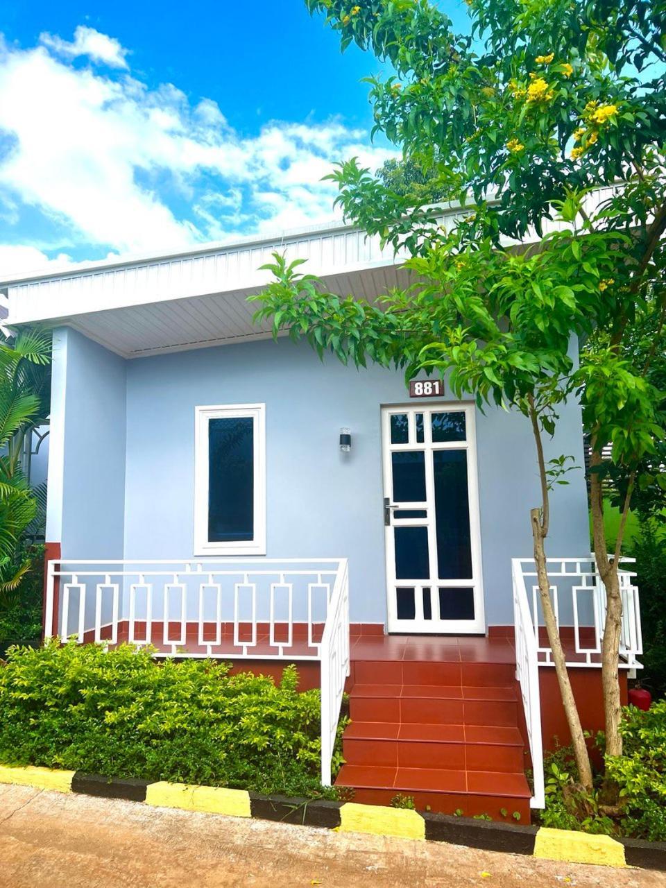 Chomkatae Bungalows Сен Монуром Екстериор снимка